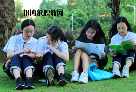 廣州天河金領(lǐng)技工學(xué)校2020年報(bào)名條件、招生要求、招生對象