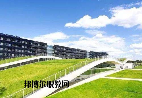 長陽職教中心怎么樣、好不好