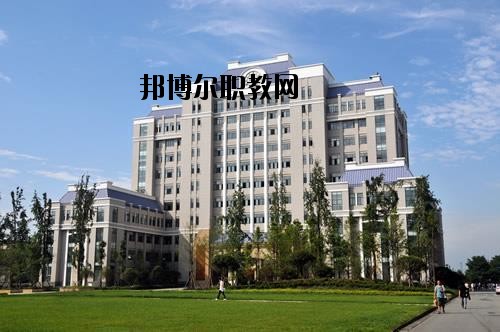 南充通信運(yùn)輸職業(yè)學(xué)校2020年報(bào)名條件、招生要求、招生對(duì)象