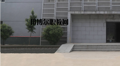 許昌職業(yè)技術(shù)學(xué)院附屬中專2021年報(bào)名條件、招生要求、招生對象