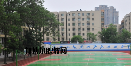 鄭州科技工業(yè)學校怎么樣、好不好