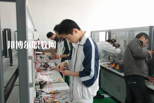 蓬安縣濟(jì)渡職業(yè)中學(xué)2020年報(bào)名條件、招生要求、招生對象