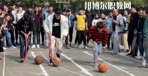 貴陽(yáng)現(xiàn)代裝備制造技工學(xué)校地址在哪里