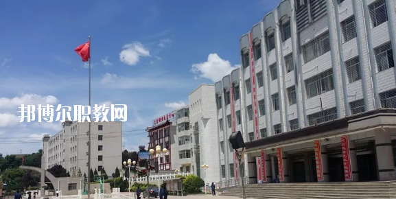 靈臺(tái)縣職業(yè)中等專(zhuān)業(yè)學(xué)校2020年招生辦聯(lián)系電話