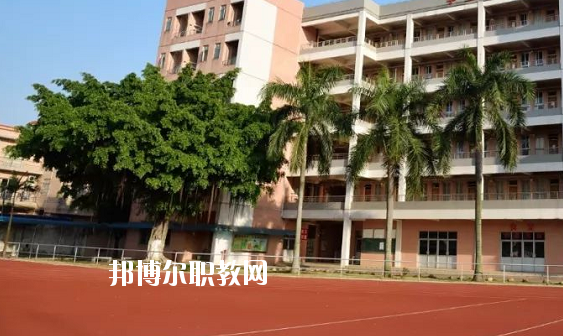 佛山順德區(qū)容桂職業(yè)技術(shù)學(xué)校2020年報(bào)名條件、招生要求、招生對(duì)象