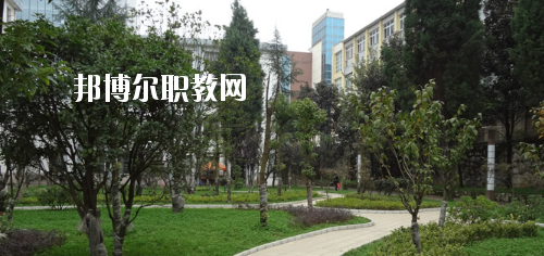 貴陽白云區(qū)職業(yè)技術(shù)學(xué)校怎么樣，好不好