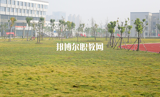 安徽蚌埠技師學(xué)院2020年學(xué)費(fèi)、收費(fèi)多少