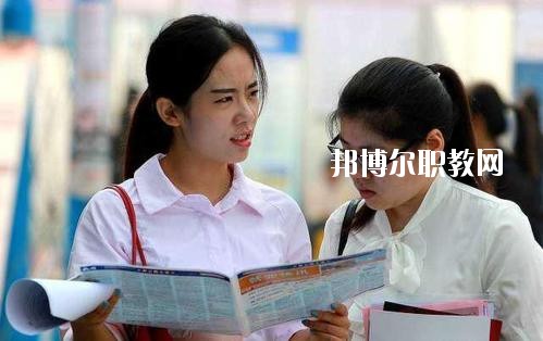四川2020年讀幼師學(xué)?？梢钥即髮W(xué)嗎