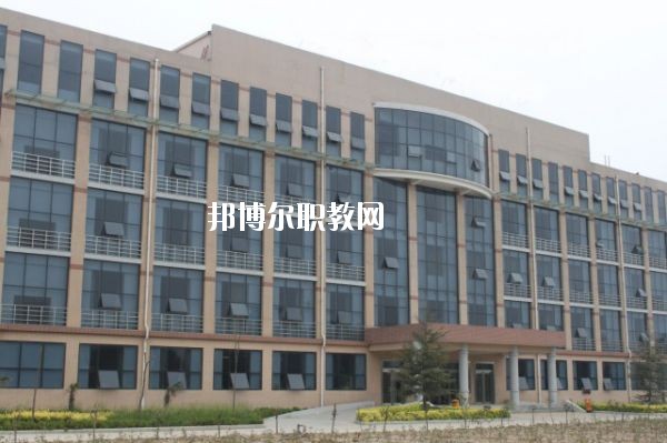 新鄉(xiāng)測(cè)繪中等專業(yè)學(xué)校2021年報(bào)名條件、招生要求、招生對(duì)象