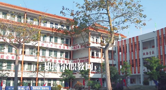 高州第一職業(yè)技術(shù)學(xué)校怎么樣、好不好
