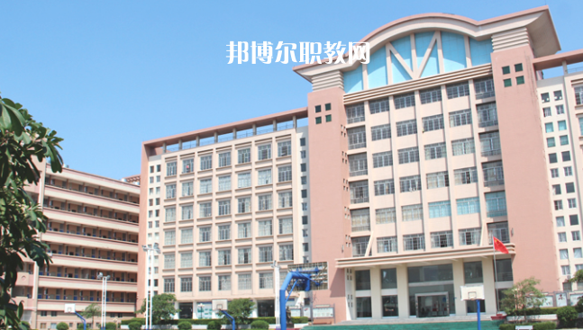 汕頭經(jīng)貿(mào)職業(yè)技術(shù)學(xué)校怎么樣、好不好