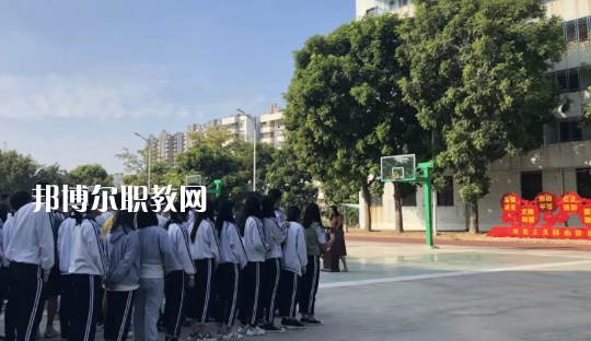 汕頭光明理工職業(yè)技術(shù)學(xué)校2021年報(bào)名條件、招生要求、招生對(duì)象