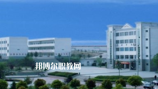 太湖愷風(fēng)職業(yè)技術(shù)學(xué)校2021年報(bào)名條件、招生要求、招生對象 
