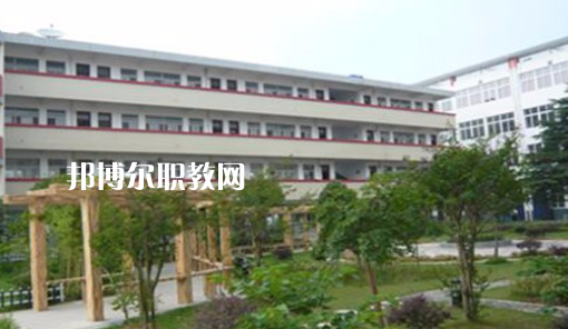 滁州市旅游商貿(mào)學(xué)校怎么樣、好不好