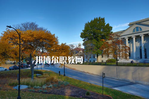 四川省工業(yè)設(shè)備安裝技工學(xué)校2021年報(bào)名條件、招生要求
