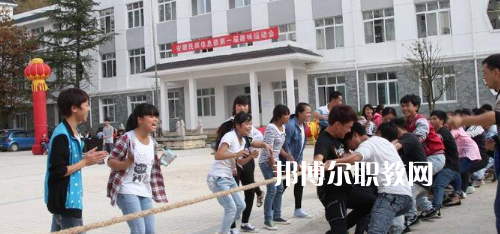 安順民族職業(yè)技術(shù)學(xué)校怎么樣、好不好