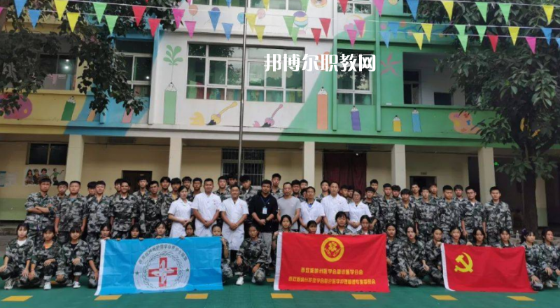西雙版納經(jīng)濟(jì)管理職業(yè)學(xué)校怎么樣、好不好