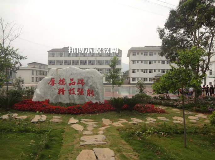 寧洱縣職業(yè)高級(jí)中學(xué)2021年報(bào)名條件、招生要求、招生對(duì)象