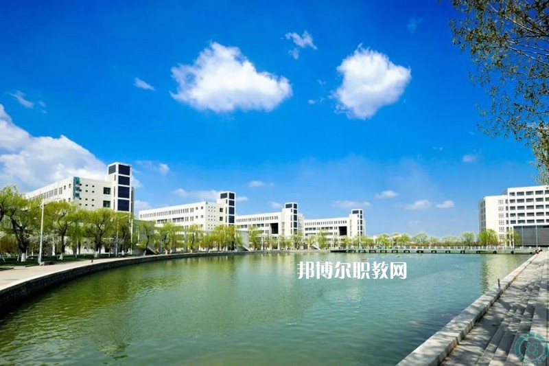 南華縣職業(yè)高級中學網址網站