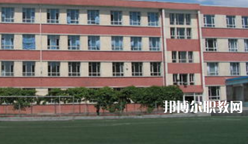 花溪區(qū)職業(yè)教育培訓(xùn)管理中心2021年報(bào)名條件、招生要求、招生對象