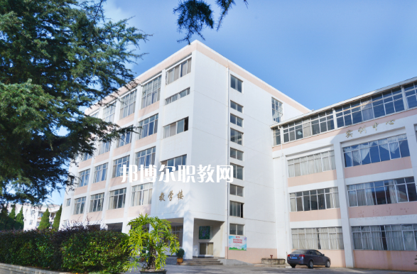 云南中醫(yī)藥中等?？茖W(xué)校2021年有哪些專業(yè)