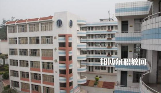 昆明第二職業(yè)中專學(xué)校2021年報(bào)名條件、招生對(duì)象