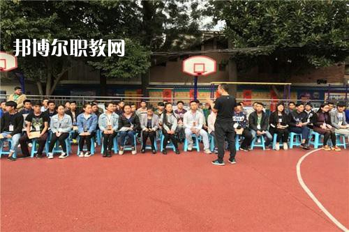 四川省彝文學(xué)校2021年報(bào)名條件、招生要求、招生對象