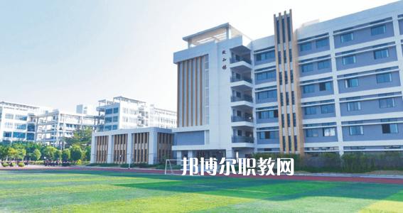  秦皇島市燕?？萍悸殬I(yè)學校2022年招生辦聯(lián)系電話