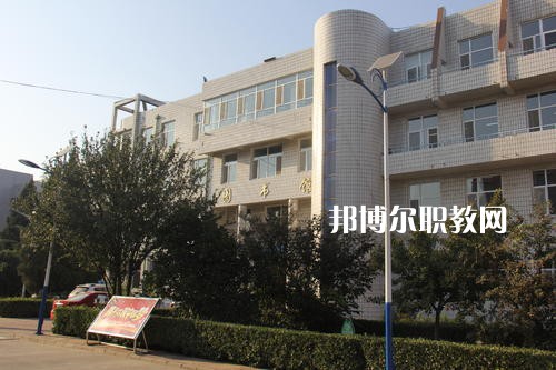 保定滿城職業(yè)技術(shù)教育中心2022年學(xué)費(fèi)、收費(fèi)多少