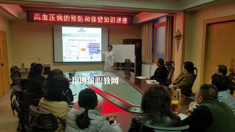 西安鐵路高級技工學校2022年報名條件、招生要求、招生對象