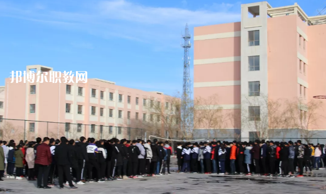 酒泉農(nóng)墾技工學(xué)校2022年報名條件、招生要求、招生對象