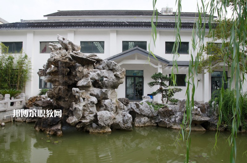 蘇州市藝術(shù)學(xué)校2022年報(bào)名條件、招生要求、招生對象