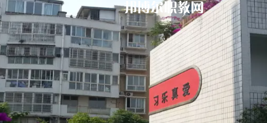 天府成人中等專業(yè)學(xué)校2022年報(bào)名條件、招生要求、招生對(duì)象