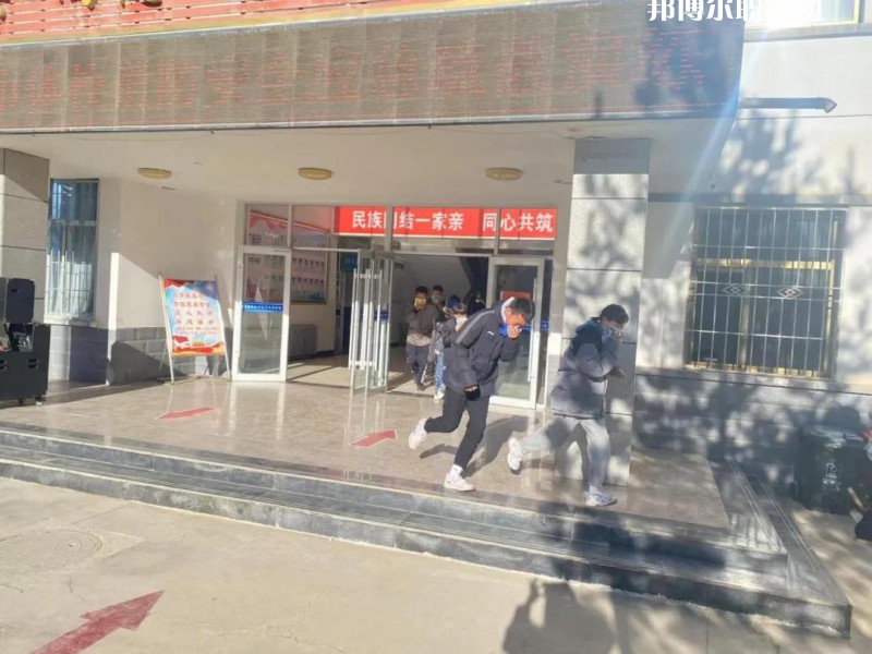 嘉峪關(guān)體育運動學校2022年學費、收費多少