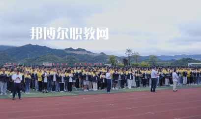 習(xí)水中等職業(yè)學(xué)校2022年報(bào)名條件、招生要求、招生對(duì)象