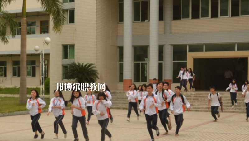 汕頭潮陽區(qū)職業(yè)技術(shù)學(xué)校2022年報(bào)名條件、招生要求、招生對象