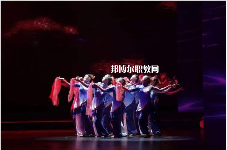 常熟高新園中等專(zhuān)業(yè)學(xué)校2022年招生辦聯(lián)系電話