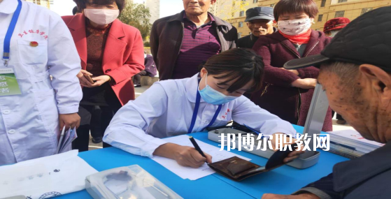 蘭州衛(wèi)生學(xué)校2022年報名條件、招生要求、招生對象