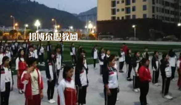 沿河土家族自治縣中等職業(yè)學(xué)校2022年報(bào)名條件、招生要求、招生對(duì)象
