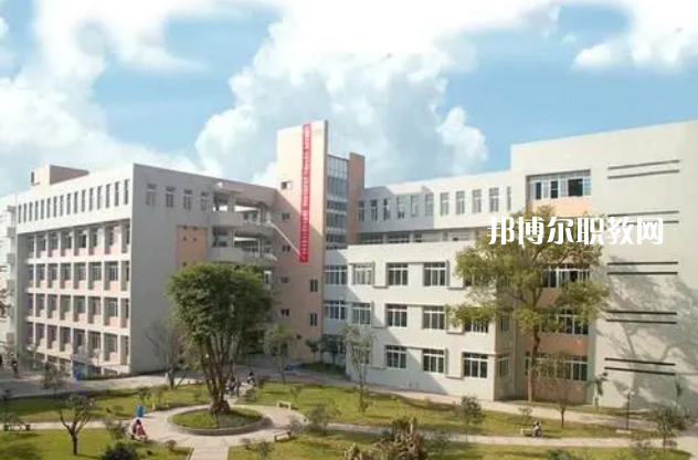 德陽中德工業(yè)技術(shù)學(xué)校2022年報(bào)名條件、招生要求、招生對象