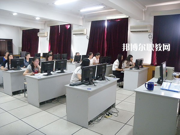 秦皇島市職業(yè)技術學校2022年招生錄取分數線