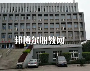 重慶農(nóng)業(yè)學(xué)校2022年報(bào)名條件、招生要求、招生對(duì)象