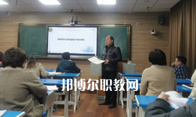 安順民族中等職業(yè)學(xué)校2022年報(bào)名條件、招生要求、招生對(duì)象