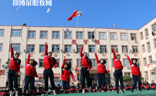 衡水兆華科技中專學(xué)校2022年報(bào)名條件、招生要求、招生對(duì)象