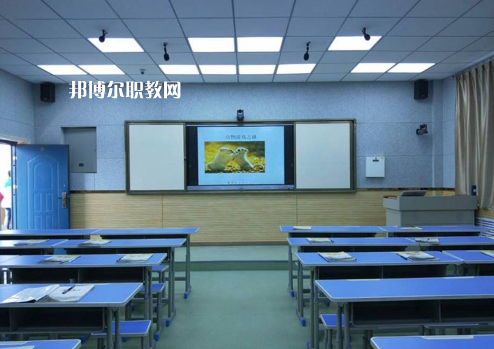 楊陵區(qū)職業(yè)教育中心2022年報名條件、招生要求、招生對象