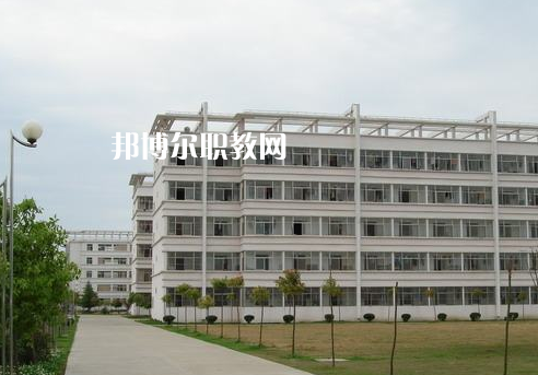 江蘇建湖中等專業(yè)學(xué)校2022年報名條件、招生要求、招生對象