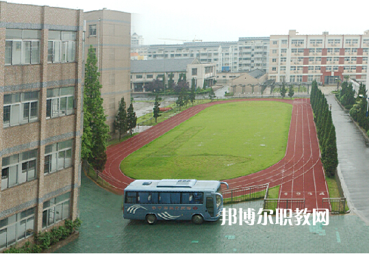 揚(yáng)州市弘揚(yáng)中等專業(yè)學(xué)校2022年報名條件、招生要求、招生對象