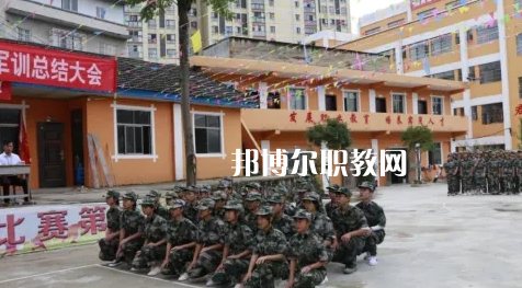 黔東南州工業(yè)學(xué)校2022年報(bào)名條件、招生要求、招生對(duì)象