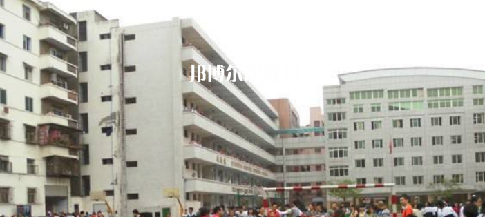 簡(jiǎn)陽(yáng)育英文武職業(yè)技術(shù)學(xué)校怎么樣、好不好