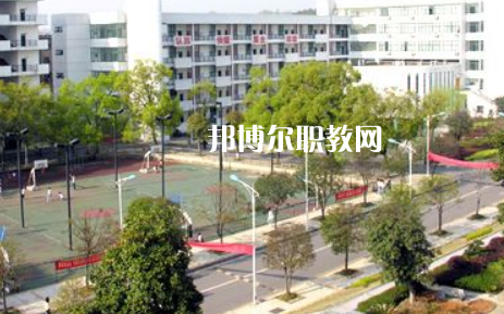 安岳縣遠(yuǎn)大科技職業(yè)學(xué)校2022年報(bào)名條件、招生要求、招生對(duì)象